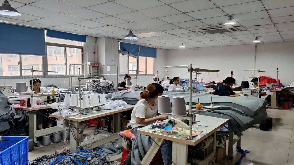 Hefei Aqua Cool Co., Ltd. linea di produzione del produttore